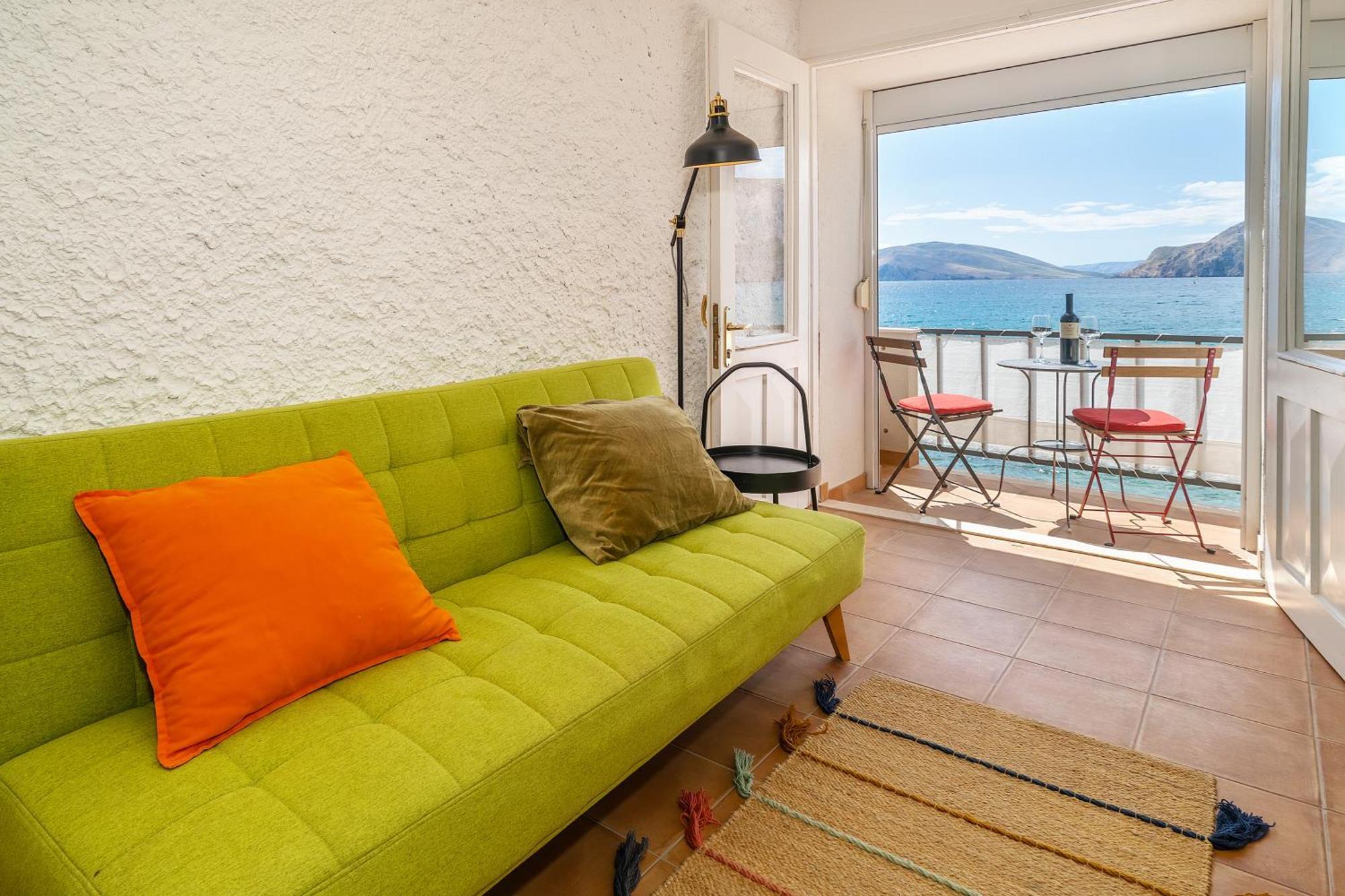 Apartment Nora By The Beach Baška Extérieur photo