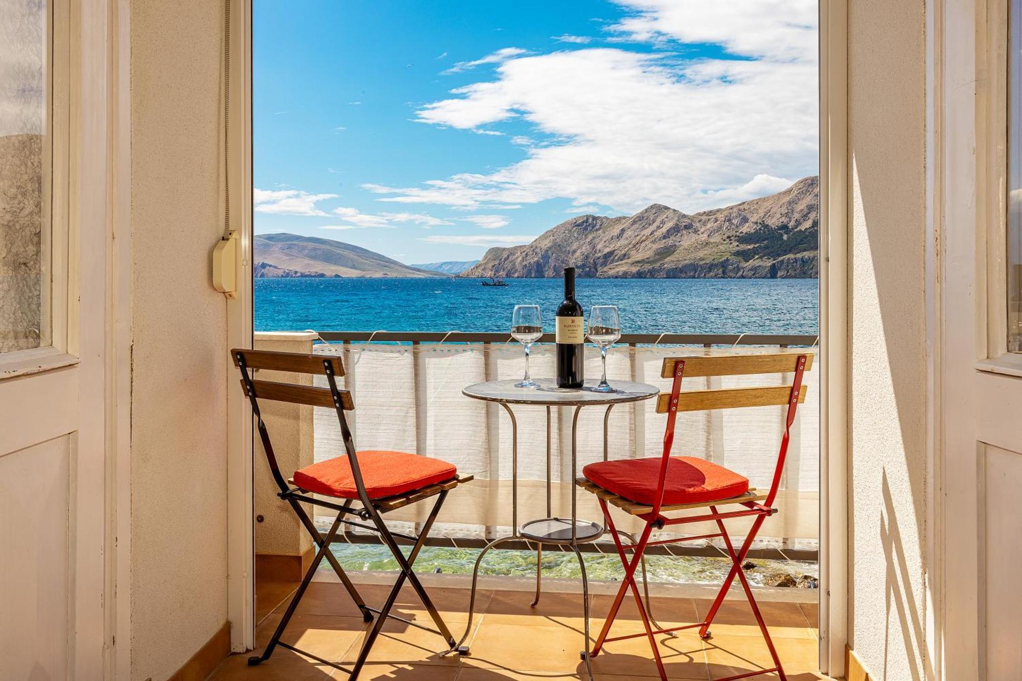 Apartment Nora By The Beach Baška Extérieur photo