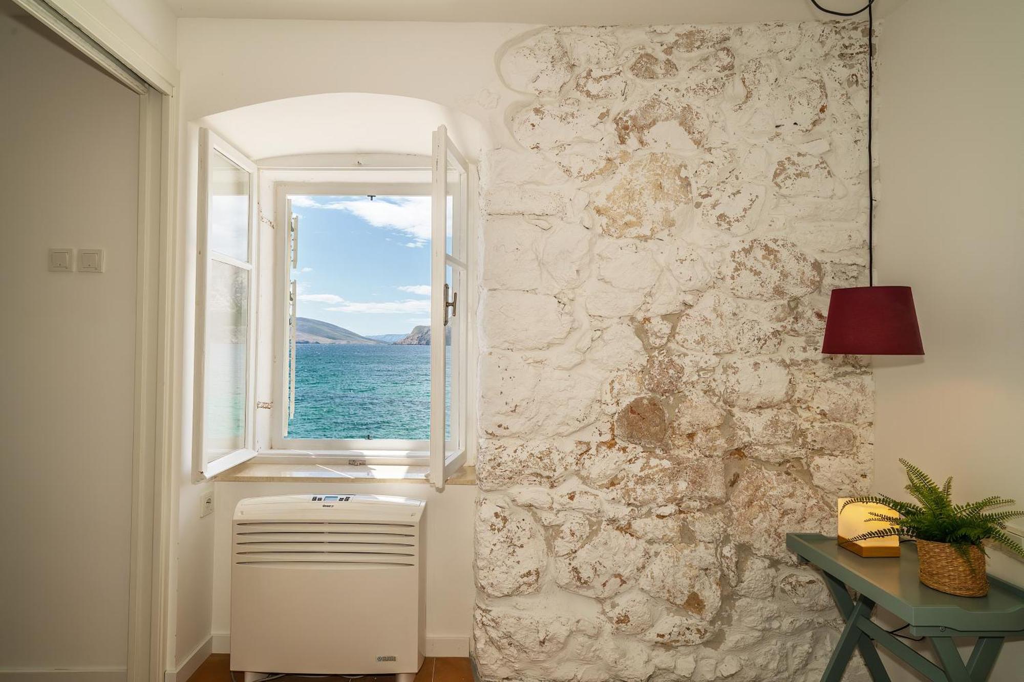 Apartment Nora By The Beach Baška Extérieur photo